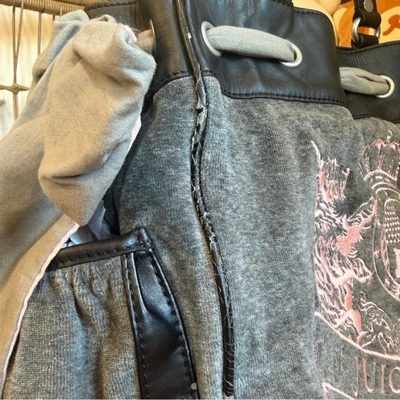 FOR SALE 💖🩶 2012 NWT Juicy Couture Scottie Daydreamer – Grey with Pink Crest - Picture 7 of 10